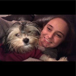 Meet your Posher, Abigale